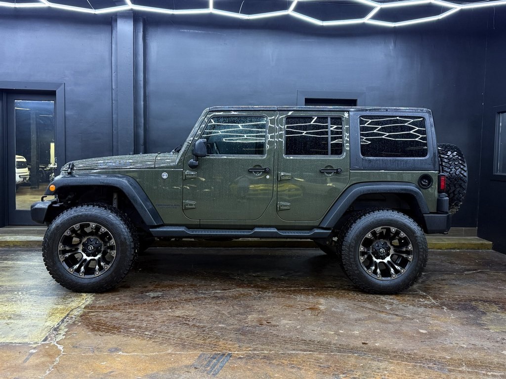 2016 Jeep Wrangler Unlimited Willys Wheeler photo 4