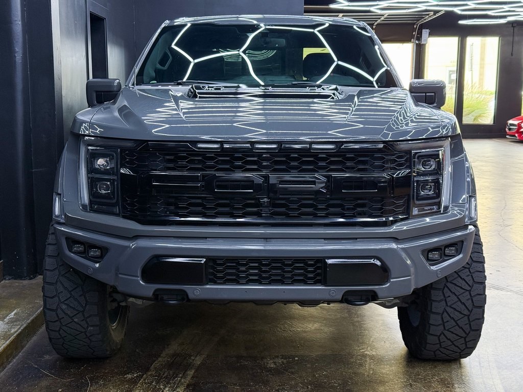 2021 Ford F-150 Raptor photo 2