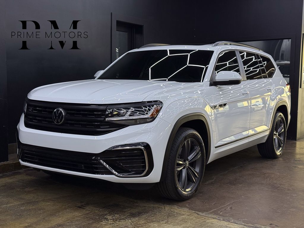 2021 Volkswagen Atlas SE w/Tech R-Line