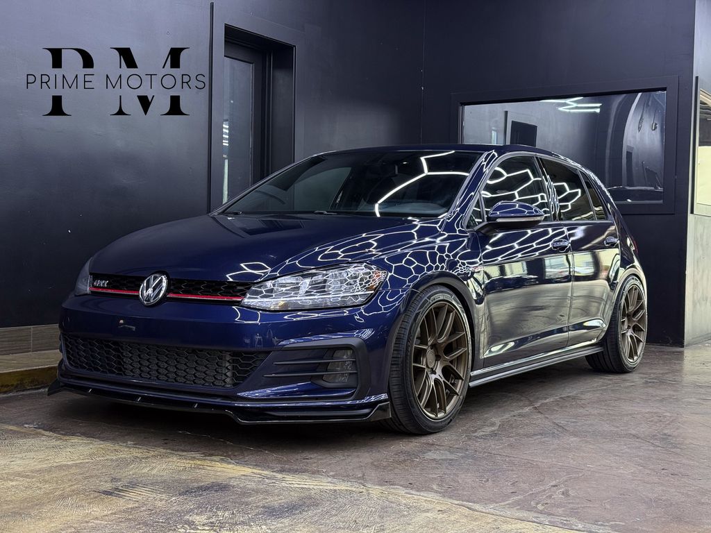 2018 Volkswagen Golf GTI 2.0T S 4-door's photo