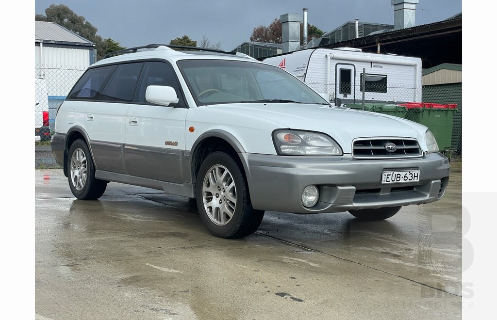 2003 Subaru Outback Base's photo