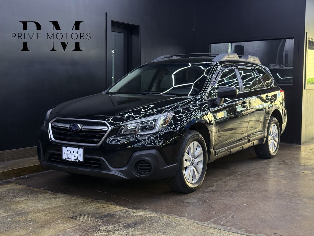 2018 Subaru Outback 2.5i's photo