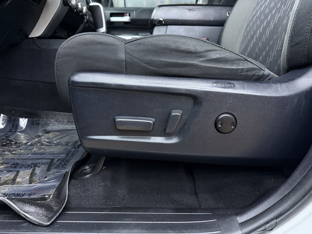 2018 Toyota Tundra SR5 - Photo 18