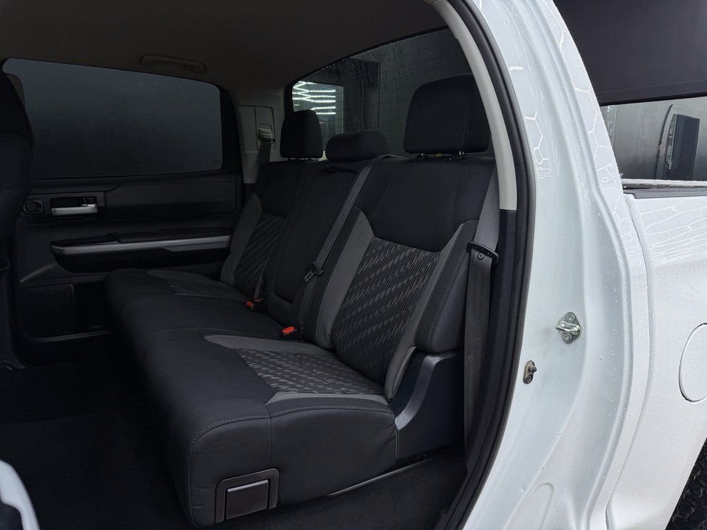 2018 Toyota Tundra SR5 - Photo 21