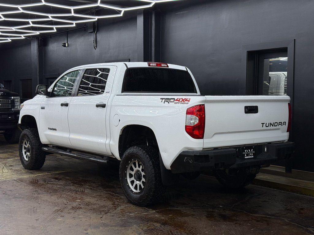 2018 Toyota Tundra SR5 - Photo 7