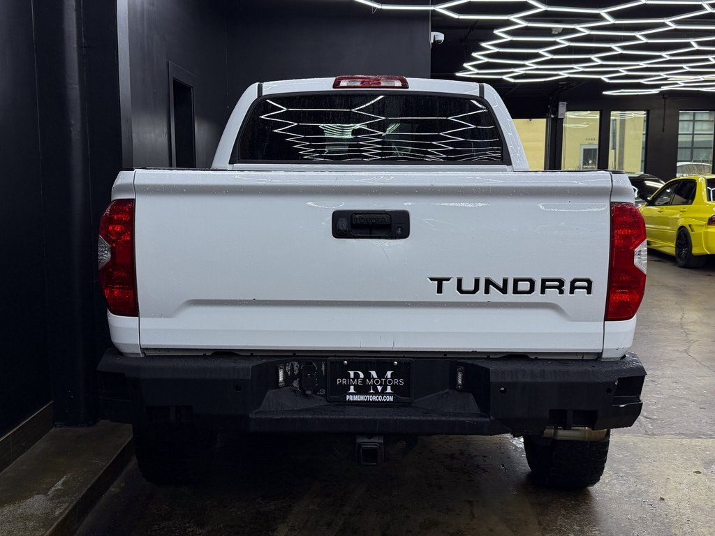 2018 Toyota Tundra SR5 - Photo 8