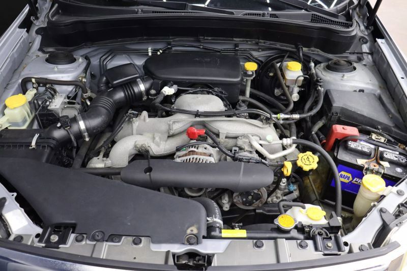 2010 Subaru Forester X - Photo 11