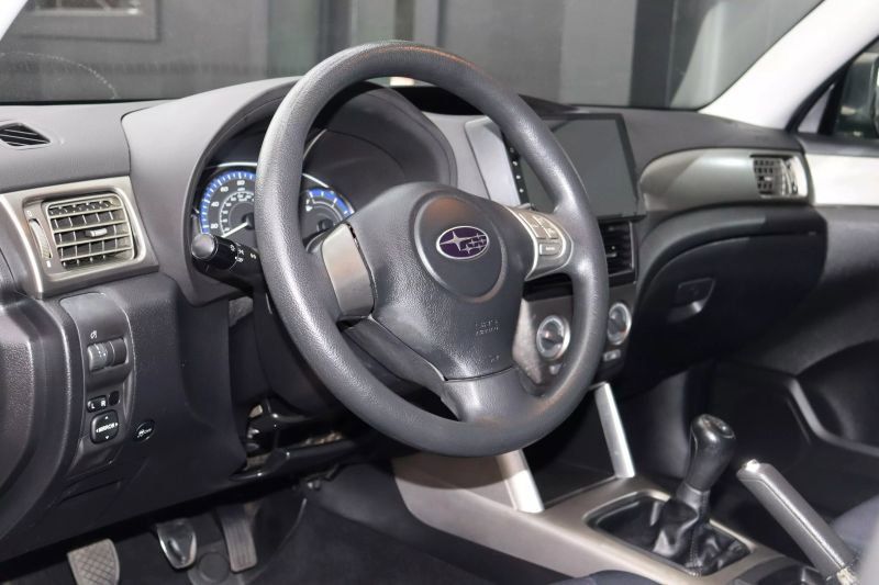 2010 Subaru Forester X - Photo 13