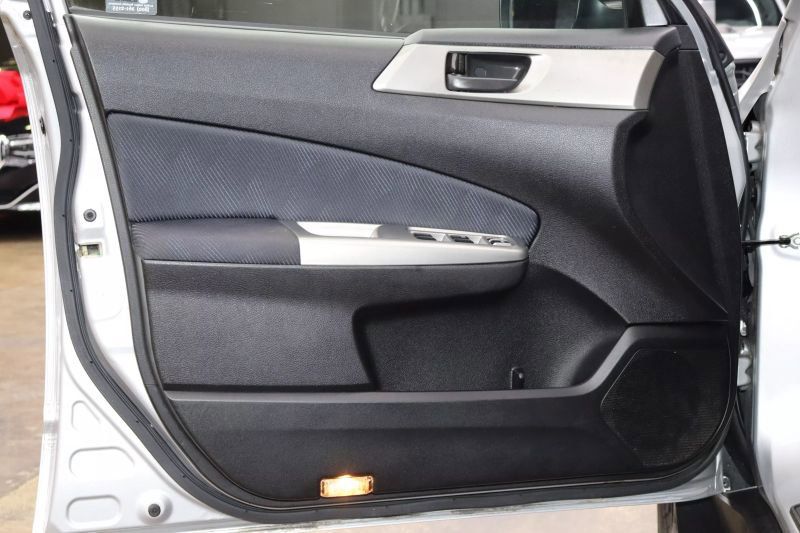 2010 Subaru Forester X - Photo 17
