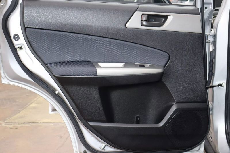 2010 Subaru Forester X - Photo 19