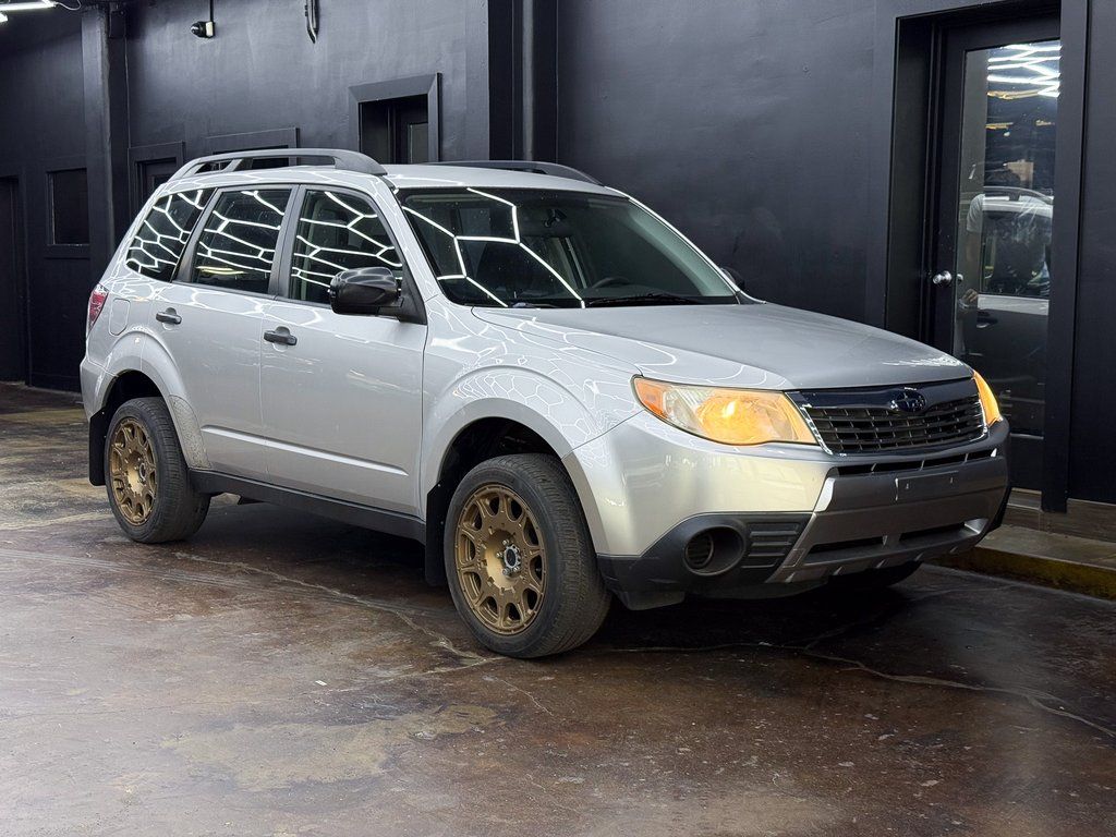 2010 Subaru Forester X - Photo 9