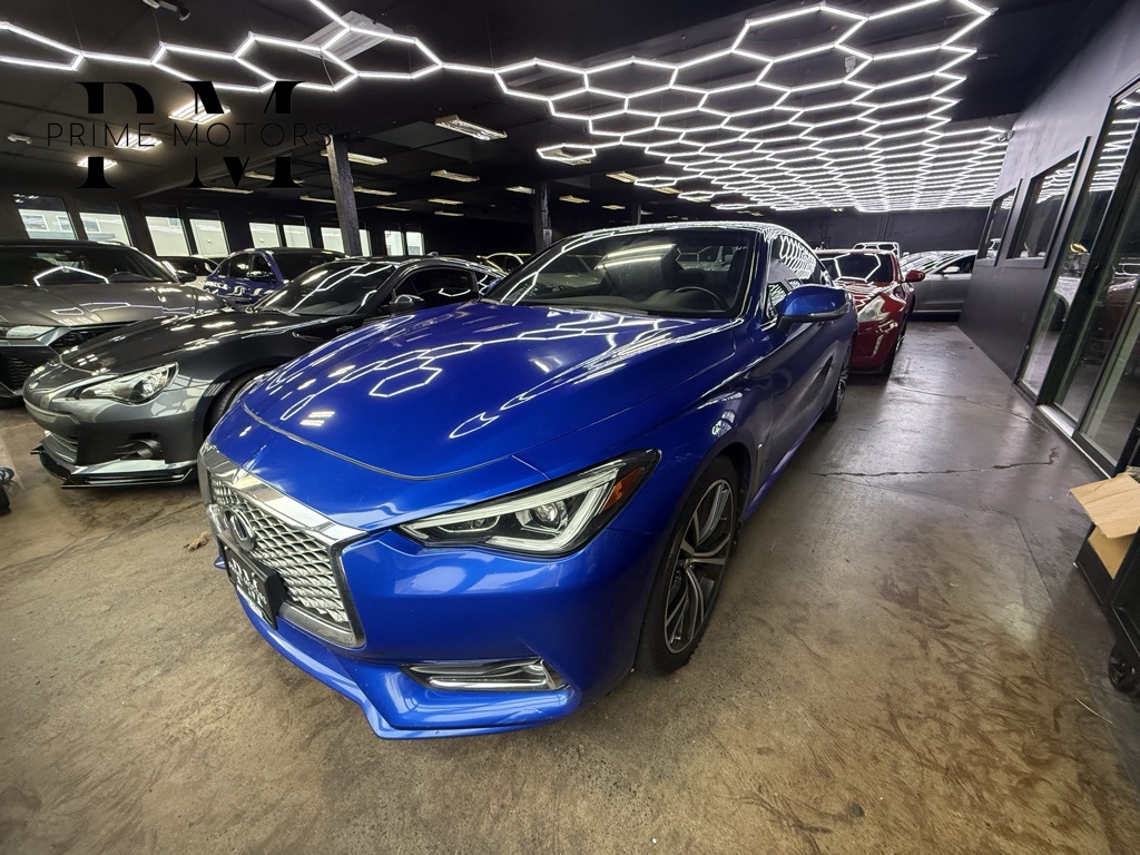 2017 INFINITI Q60 2.0t Premium