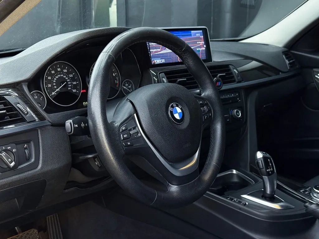 2015 BMW 3 Series 335i - Photo 13