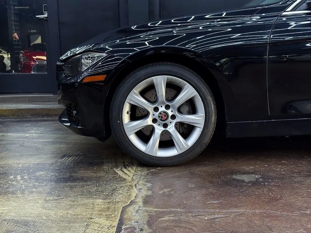 2015 BMW 3 Series 335i - Photo 3