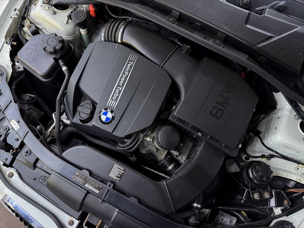 2011 BMW 3 Series 335i - Photo 28