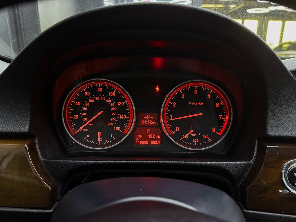 2011 BMW 3 Series 335i - Photo 29