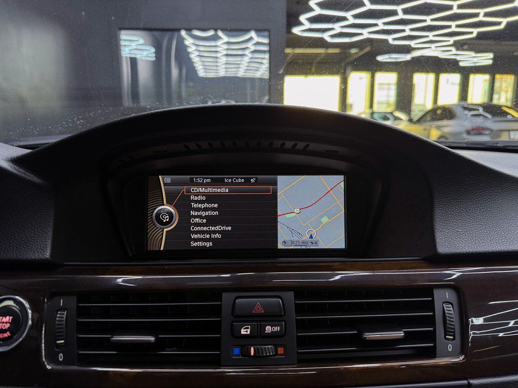 2011 BMW 3 Series 335i - Photo 30