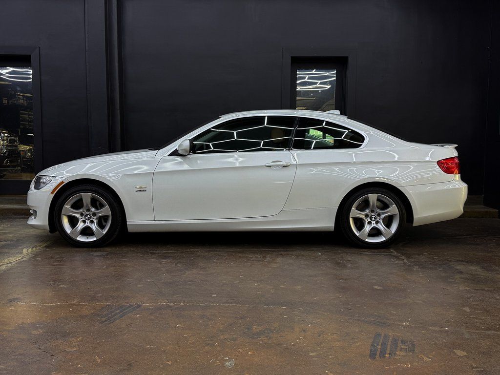 2011 BMW 3 Series 335i - Photo 5