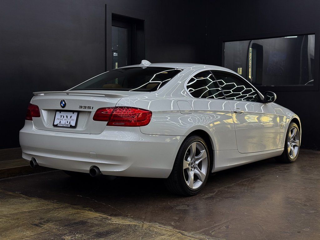 2011 BMW 3 Series 335i - Photo 9