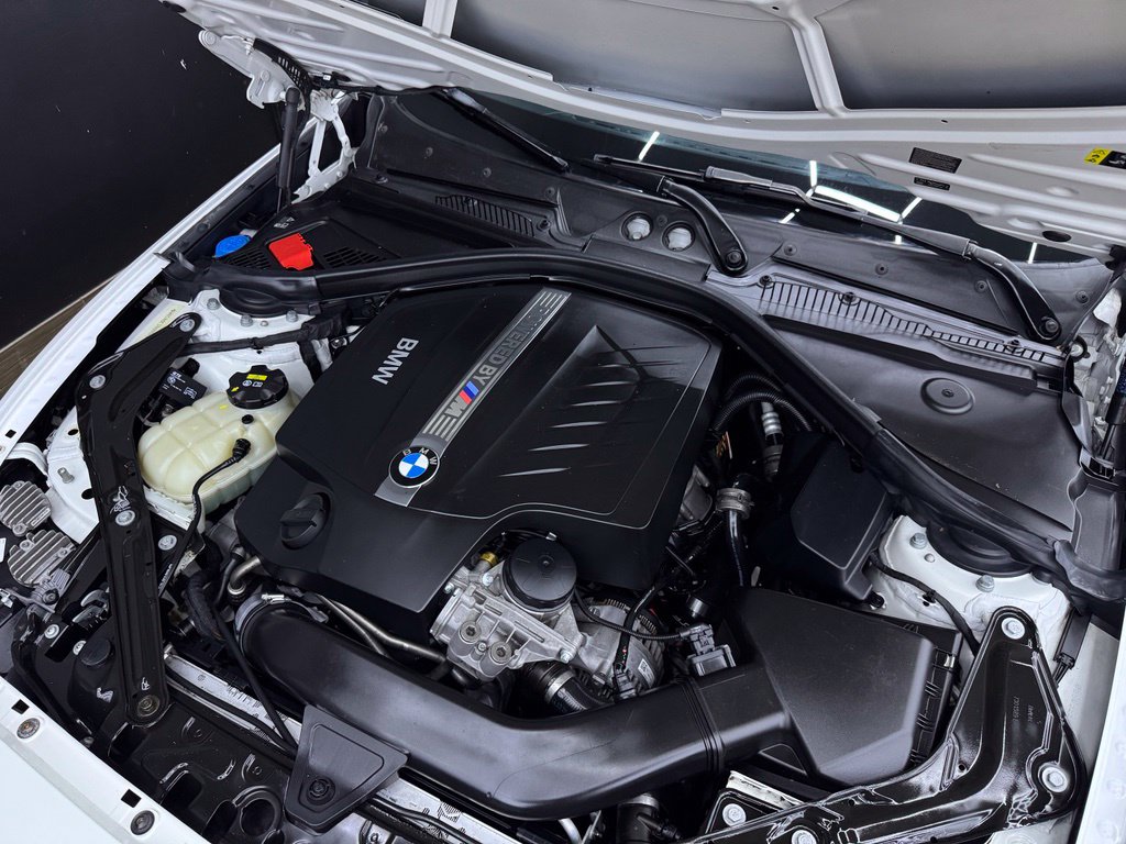 2017 BMW M2 Coupe Base - Photo 29