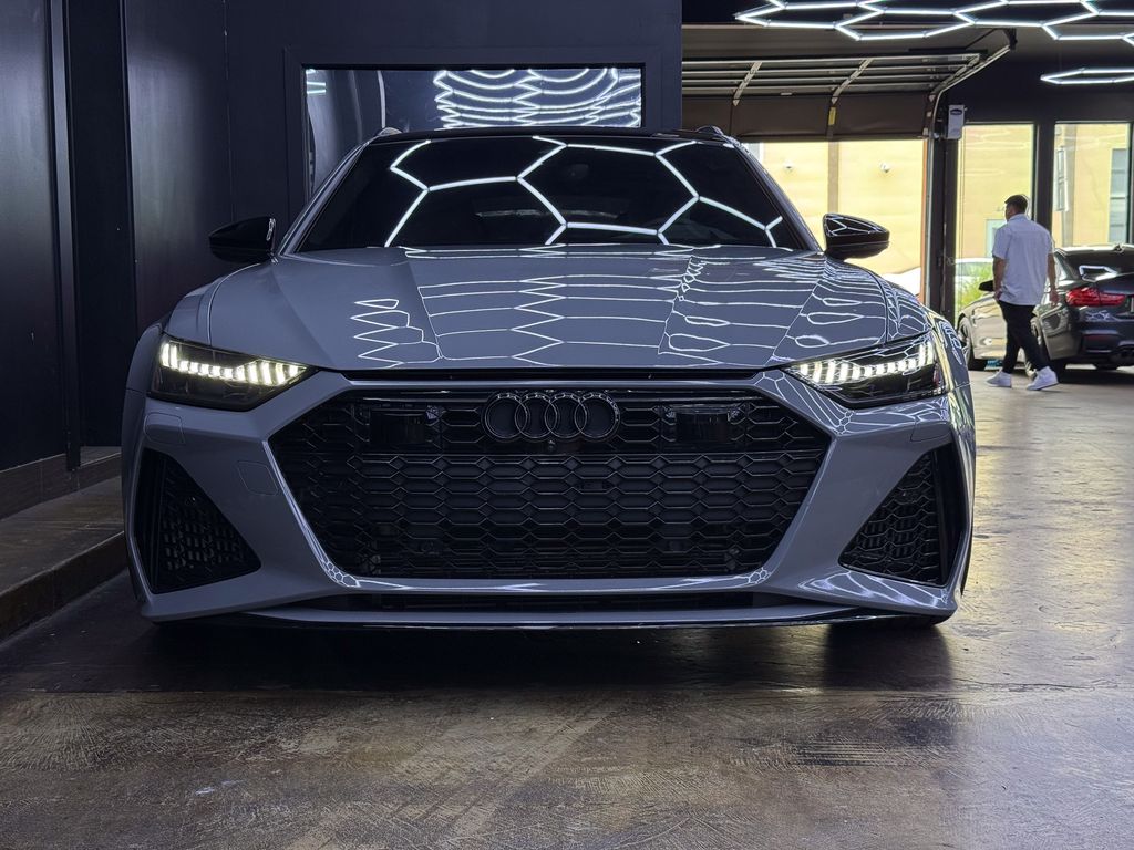 2022 Audi RS6 Avant Base - Photo 2
