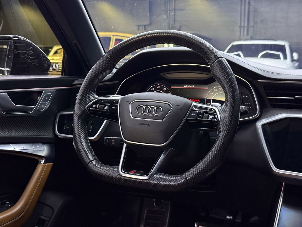 2022 Audi RS6 Avant Base - Photo 21